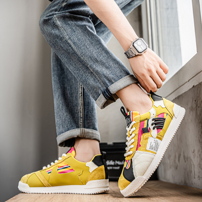 LION | RETRO TRAMPKI